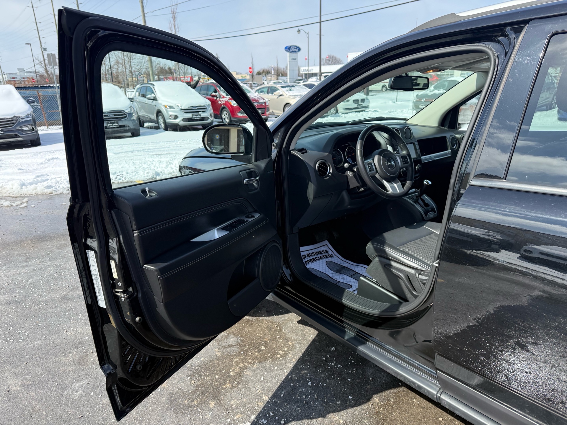 /carage/2015-Jeep-Compass-7249202723009536.jpg