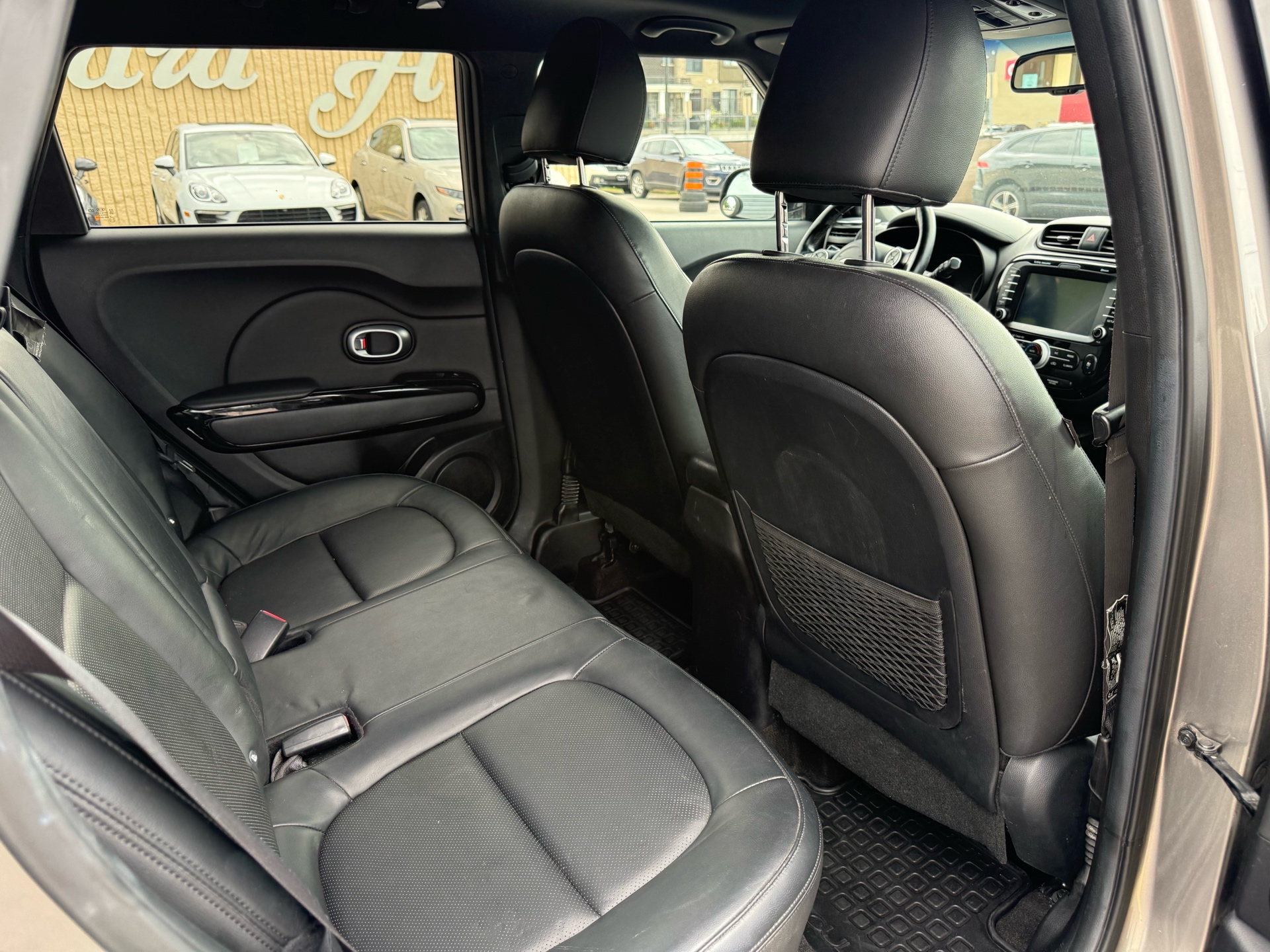/carage/2015-Kia-Soul-4159719911756803.jpg