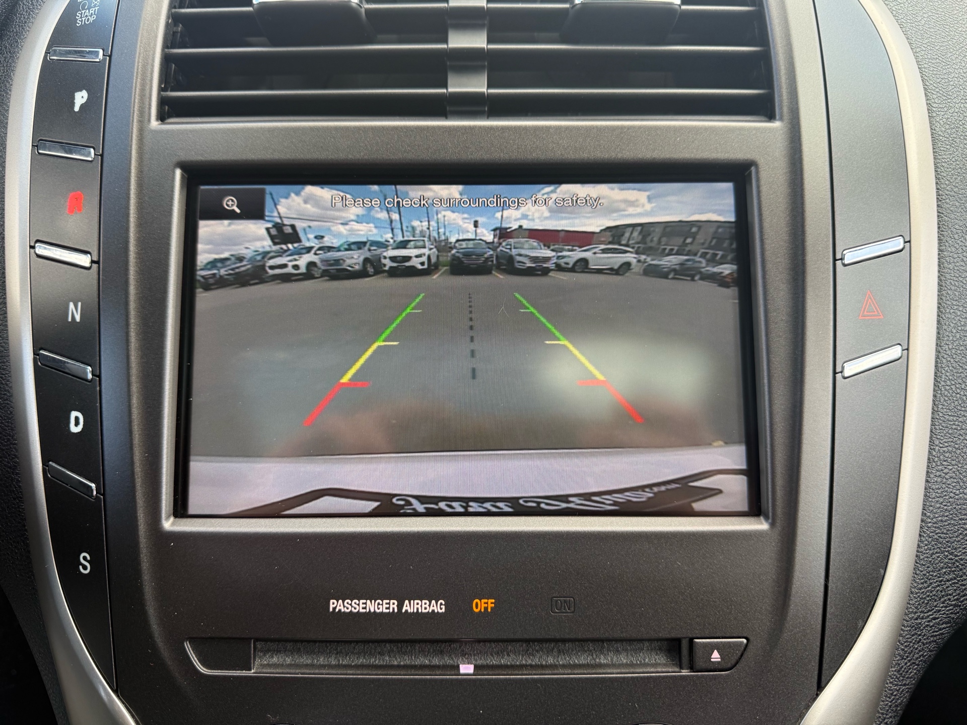 /carage/2015-Lincoln-MKC-3713909062746874.jpg