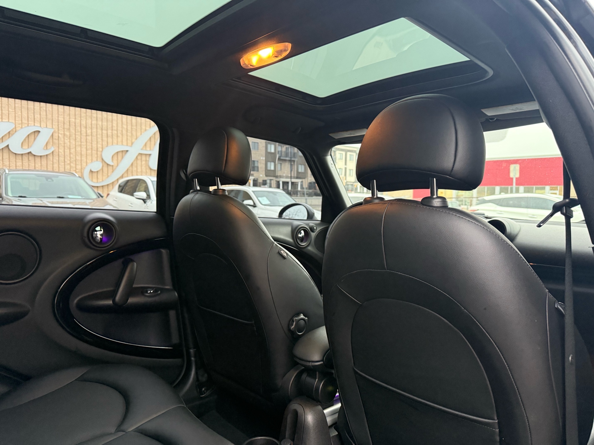 /carage/2015-MINI-CooperCountryman-5820370079419741.jpg