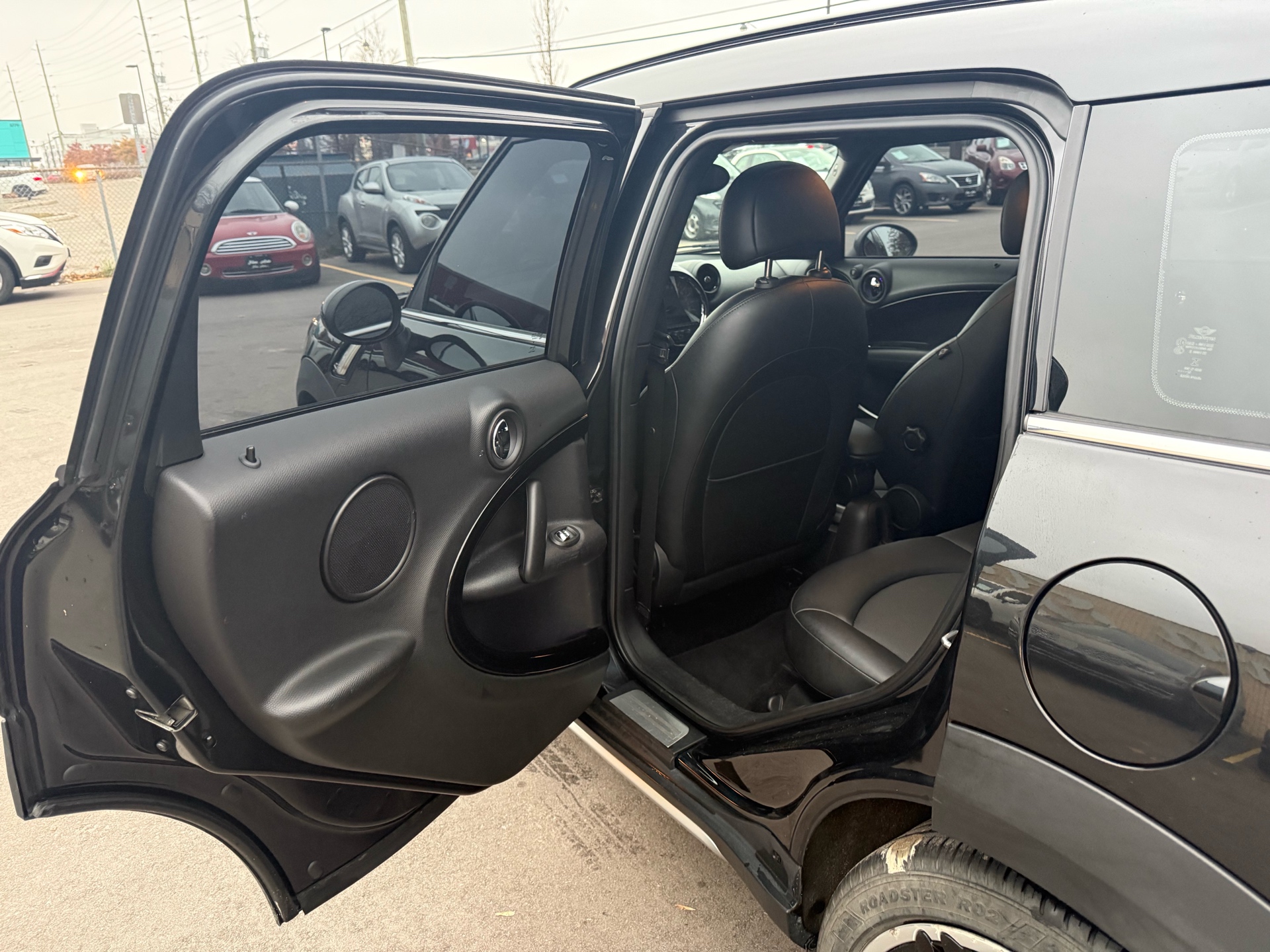 /carage/2015-MINI-CooperCountryman-6520427050860933.jpg