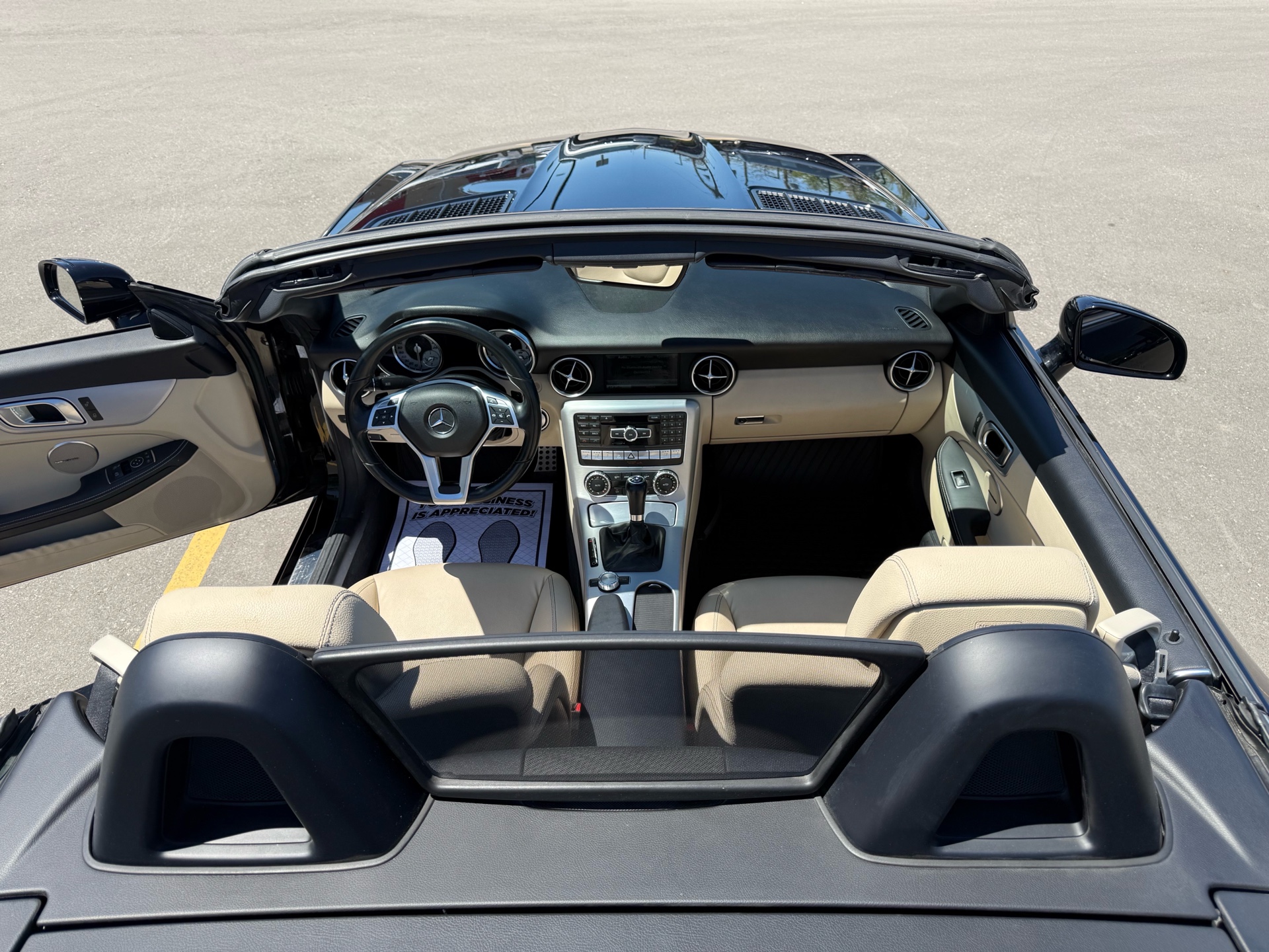 /carage/2015-Mercedes-Benz-SLK-Class-033481012837959234.jpg