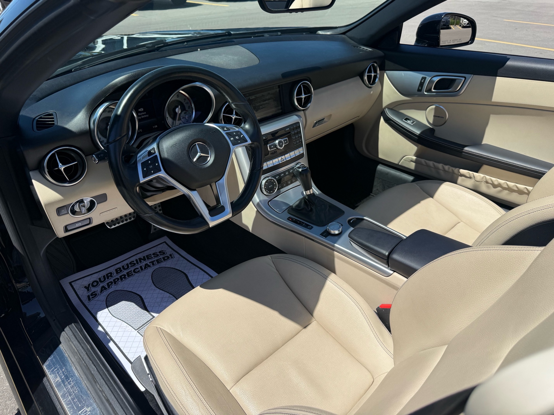 /carage/2015-Mercedes-Benz-SLK-Class-1996827561583301.jpg