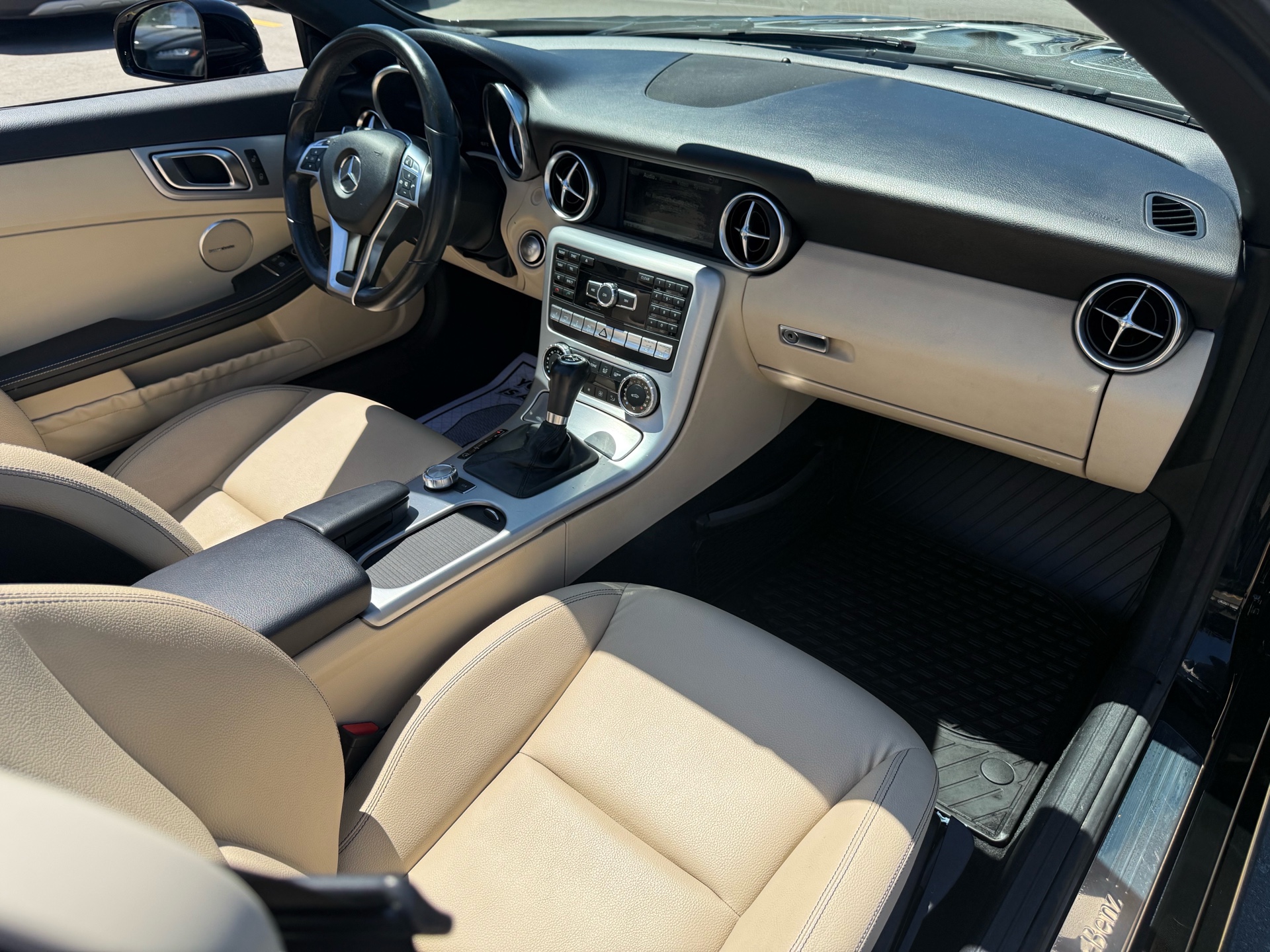 /carage/2015-Mercedes-Benz-SLK-Class-6430298600458335.jpg