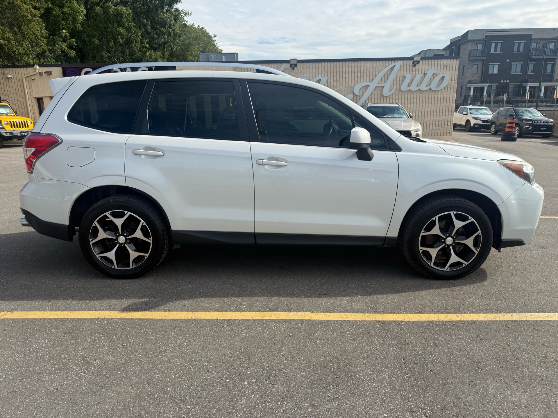/carage/2015-Subaru-Forester-6446061167424837.jpg