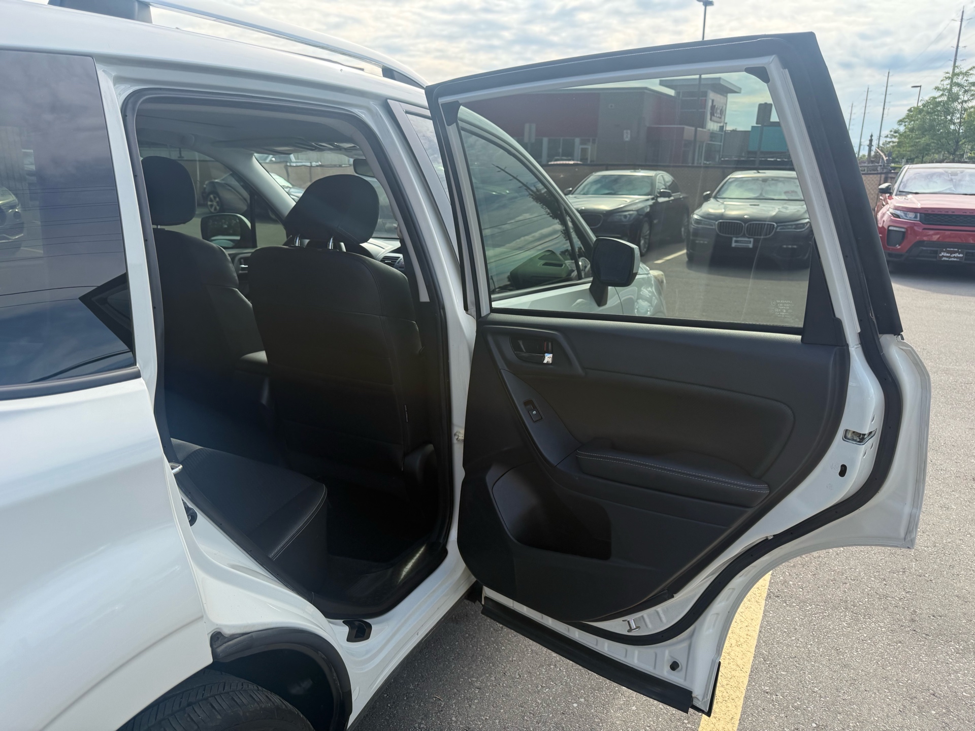 /carage/2015-Subaru-Forester-852340631788959.jpg