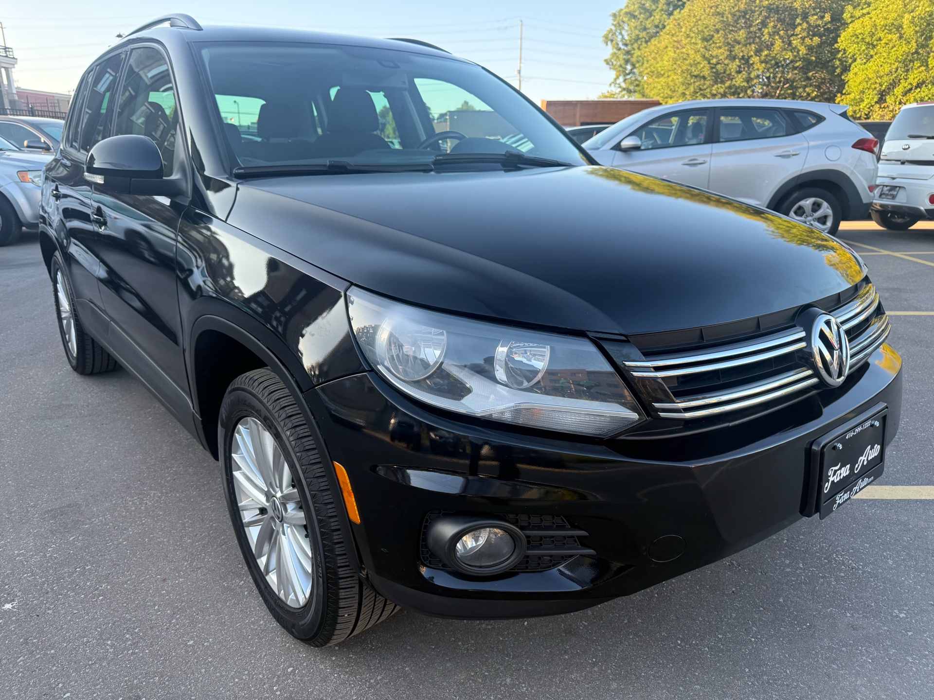 /carage/2015-Volkswagen-Tiguan-20927722492434686.jpg