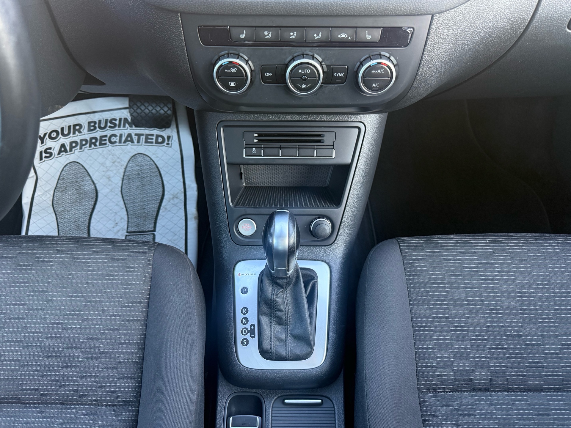 /carage/2015-Volkswagen-Tiguan-22691869358792216.jpg