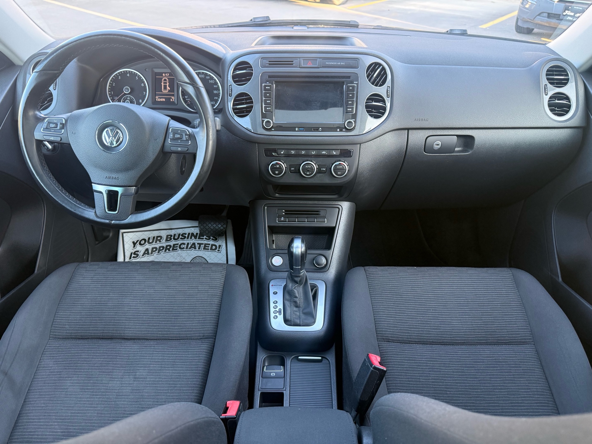 /carage/2015-Volkswagen-Tiguan-5743420330723161.jpg