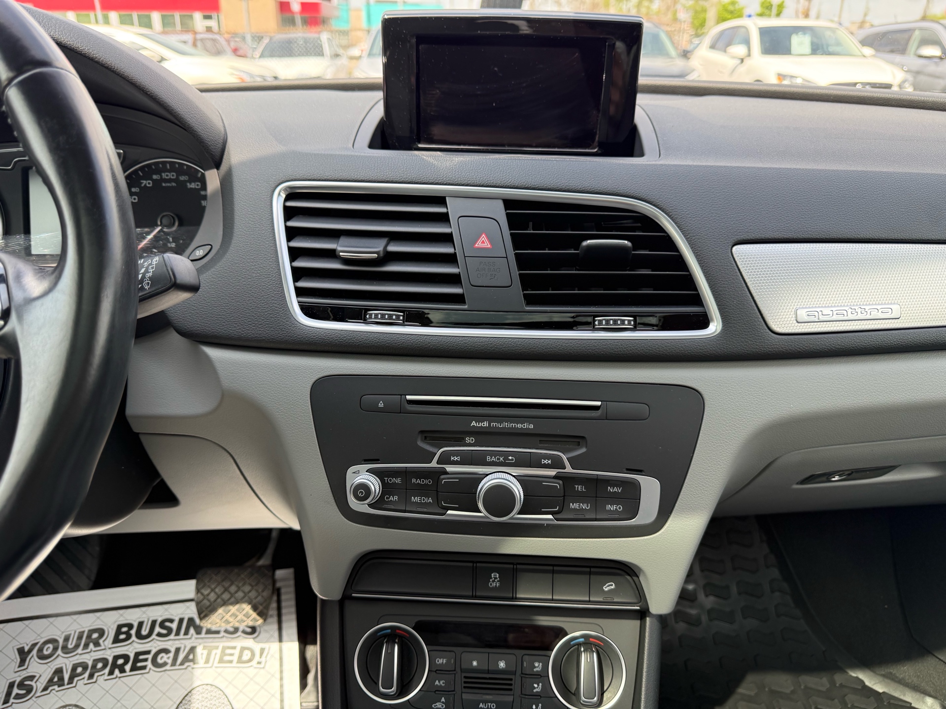 /carage/2016-Audi-Q3-25613777134289095.jpg