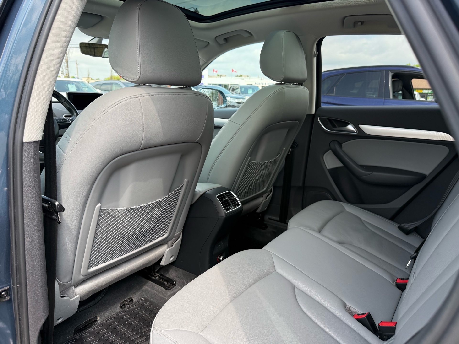 /carage/2016-Audi-Q3-5449632227543784.jpg