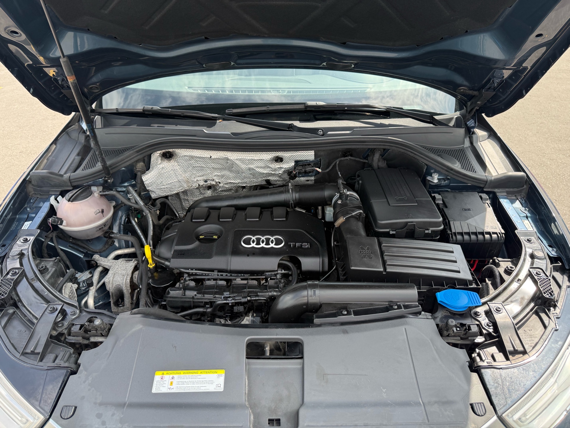 /carage/2016-Audi-Q3-5797001215464788.jpg