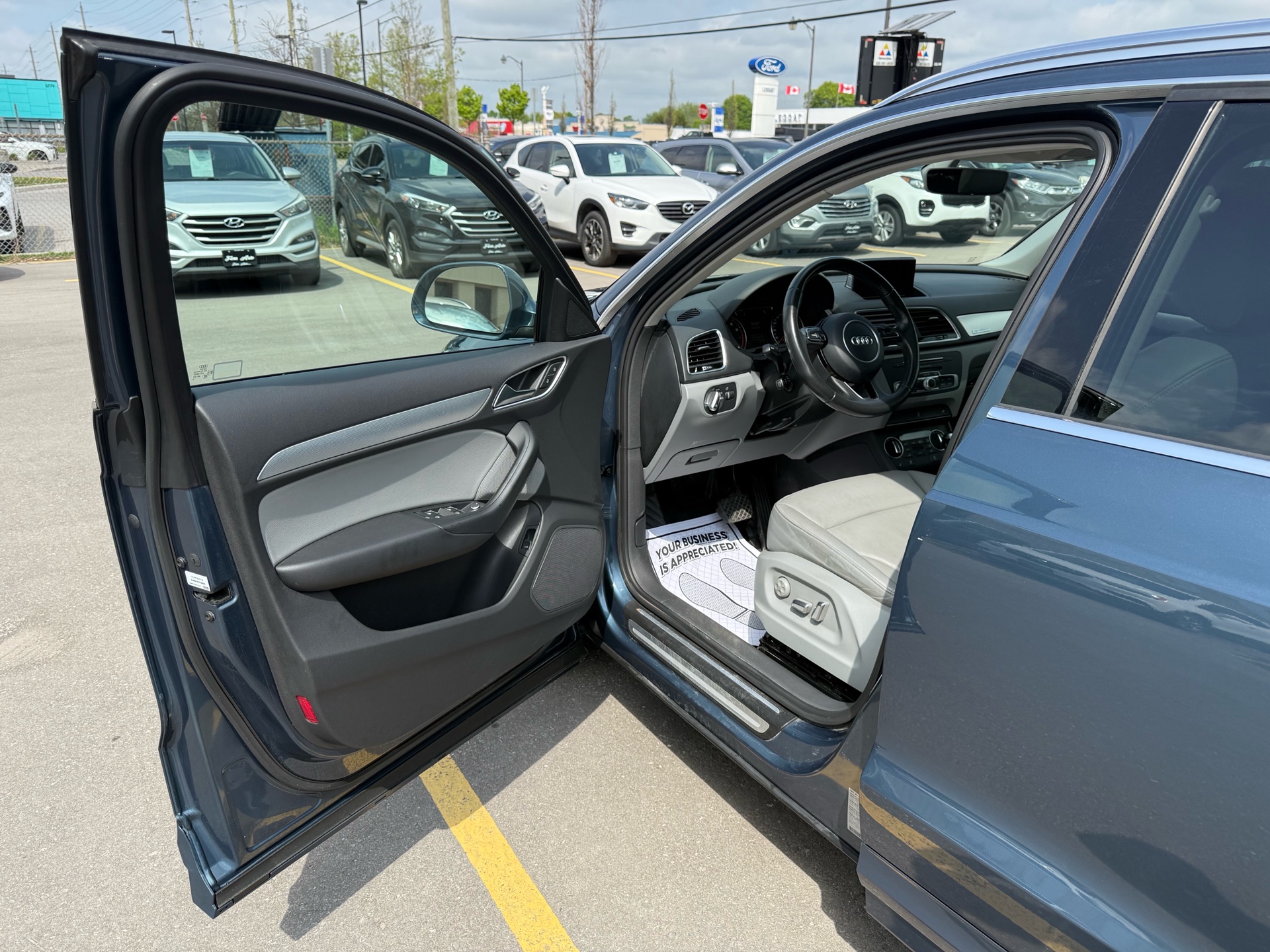 /carage/2016-Audi-Q3-625279783144078.jpg