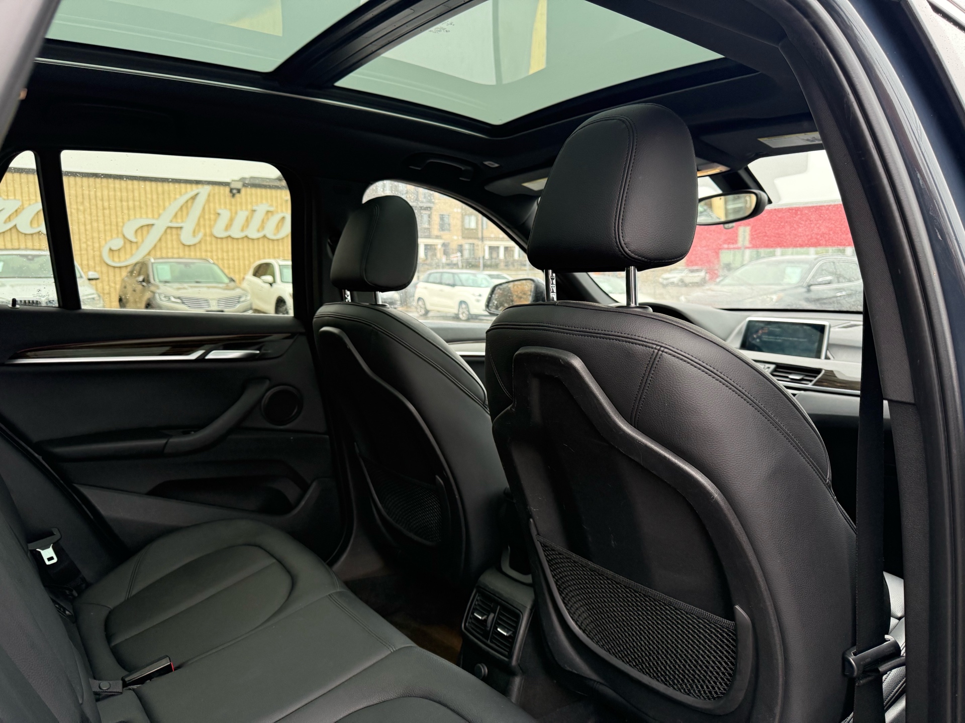 /carage/2016-BMW-X1-33079899158313686.jpg