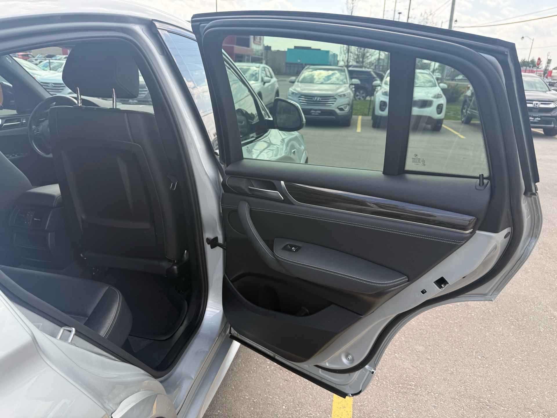 /carage/2016-BMW-X4-16728473798776533.jpg