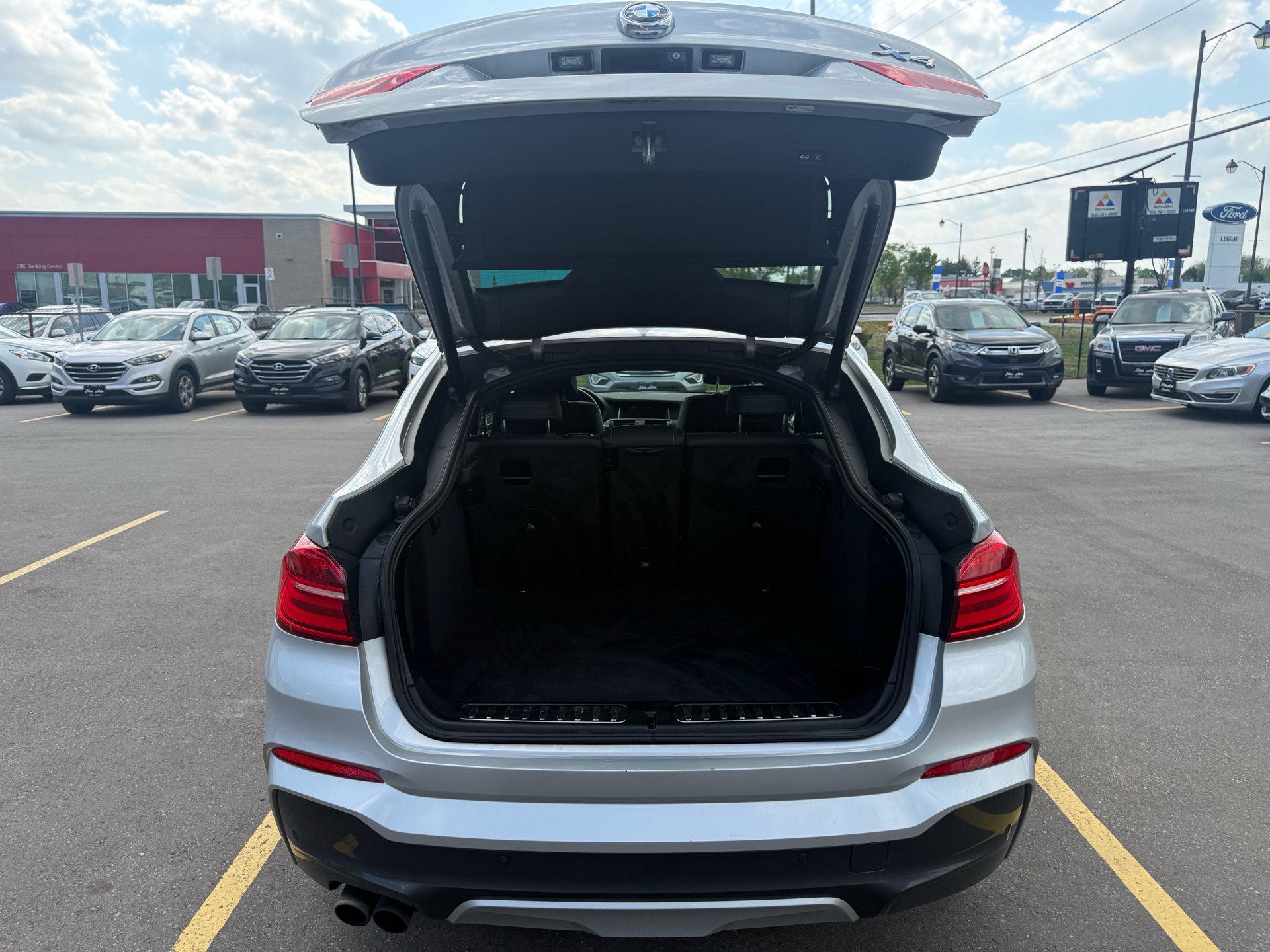 /carage/2016-BMW-X4-17205155755922652.jpg