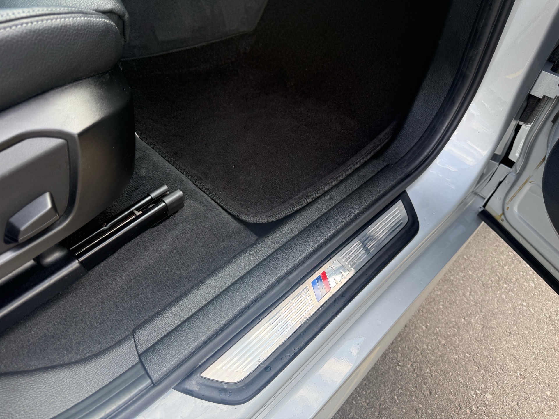 /carage/2016-BMW-X4-8850028166194819.jpg