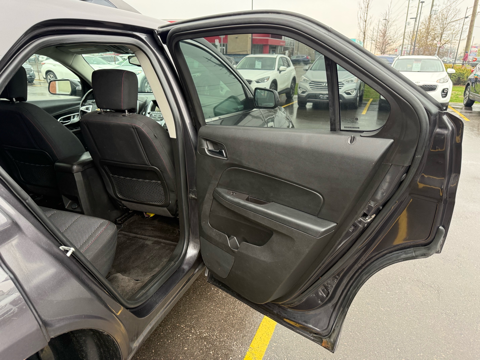/carage/2016-Chevrolet-Equinox-14454949344505086.jpg