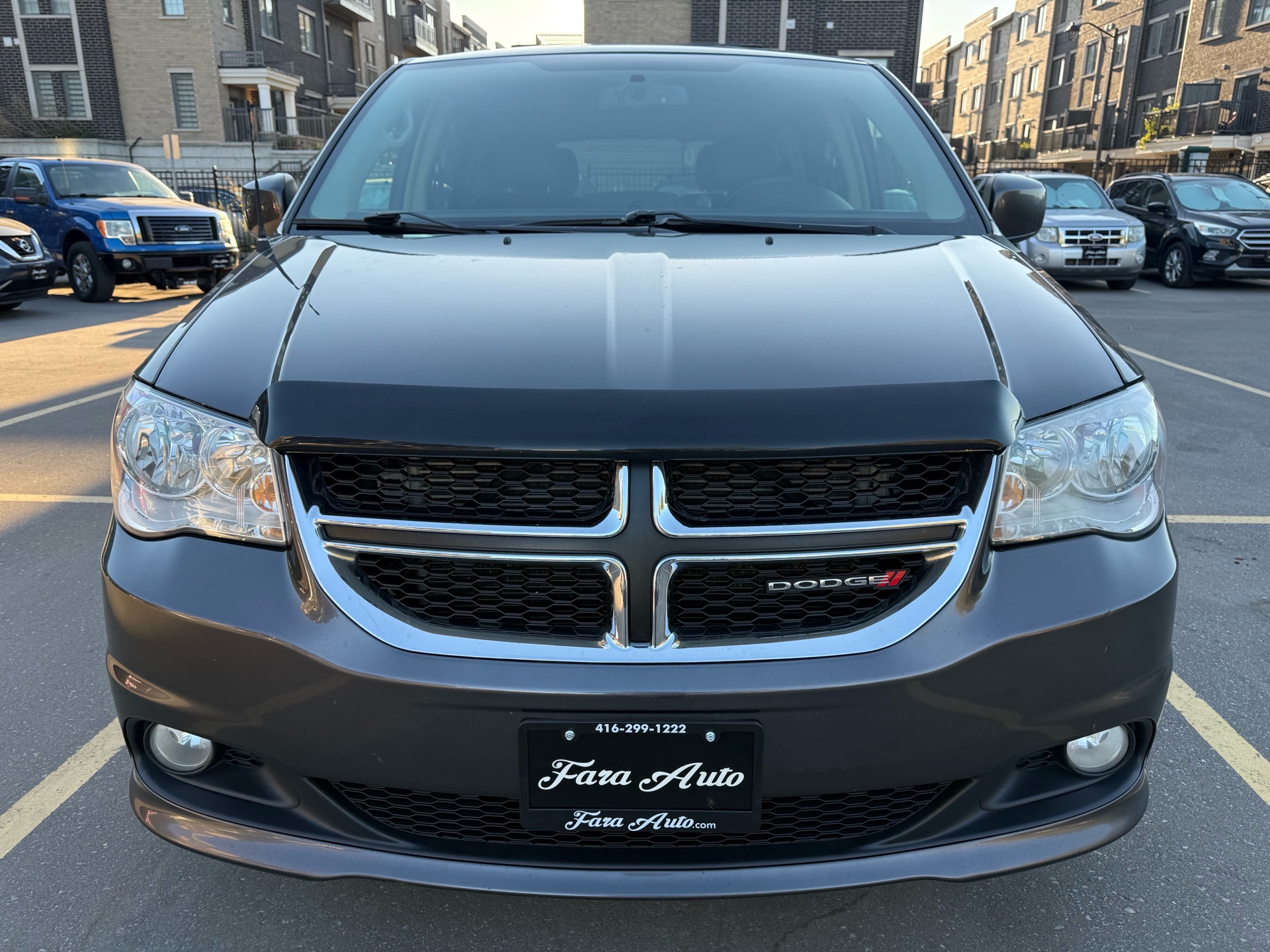 /carage/2016-Dodge-GrandCaravan-3550325999460122.jpg