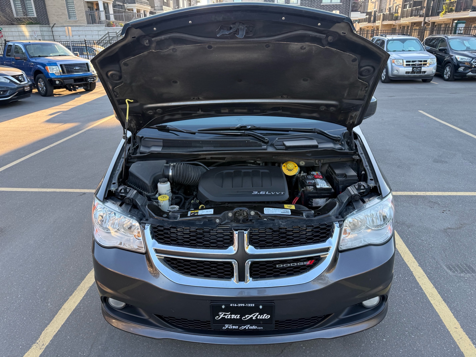 /carage/2016-Dodge-GrandCaravan-7817823416512382.jpg