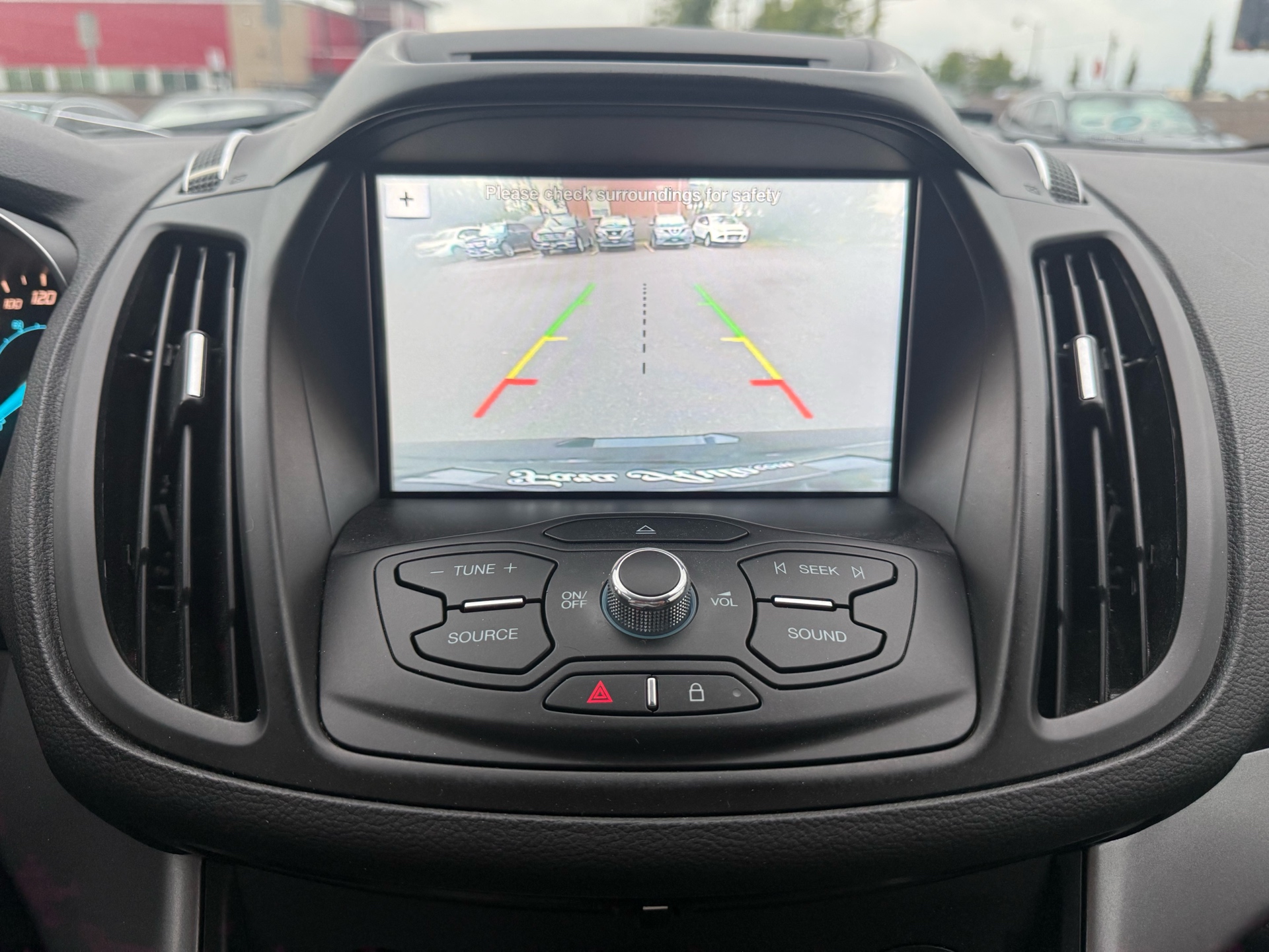 /carage/2016-Ford-Escape-45988399835641025.jpg