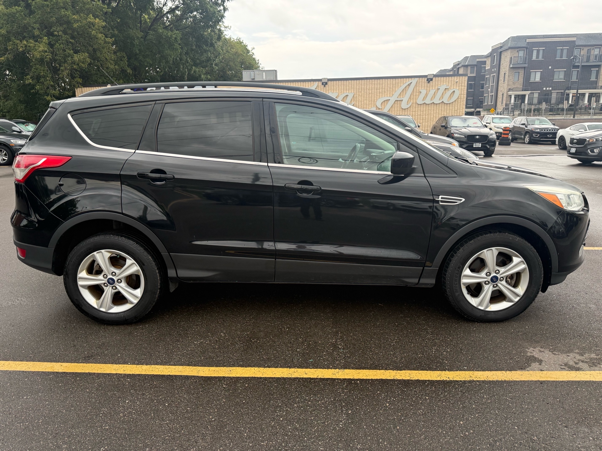 /carage/2016-Ford-Escape-4839918571802526.jpg