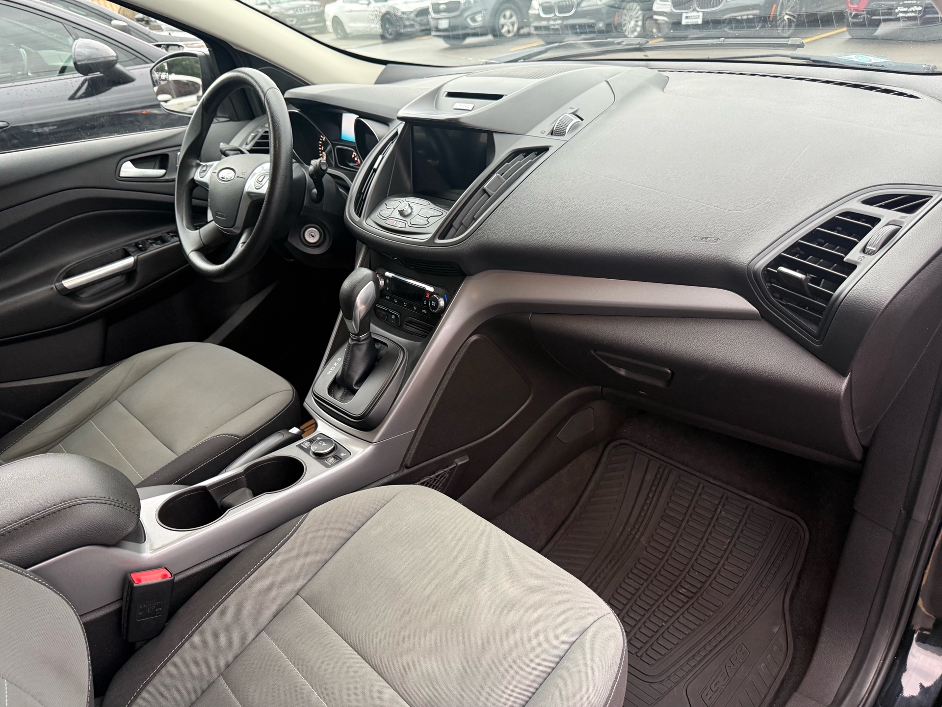 /carage/2016-Ford-Escape-5027756400981624.jpg
