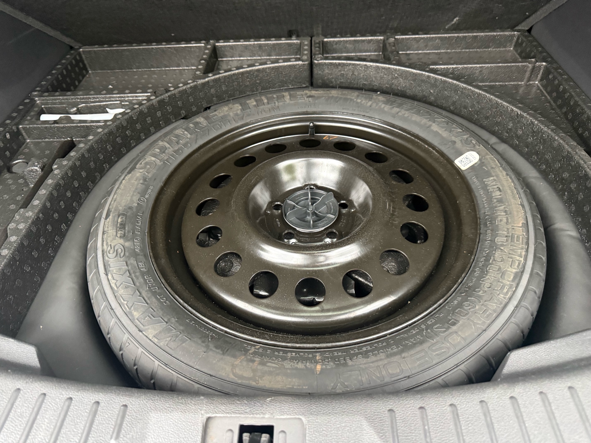 /carage/2016-Ford-Escape-9922275680766128.jpg