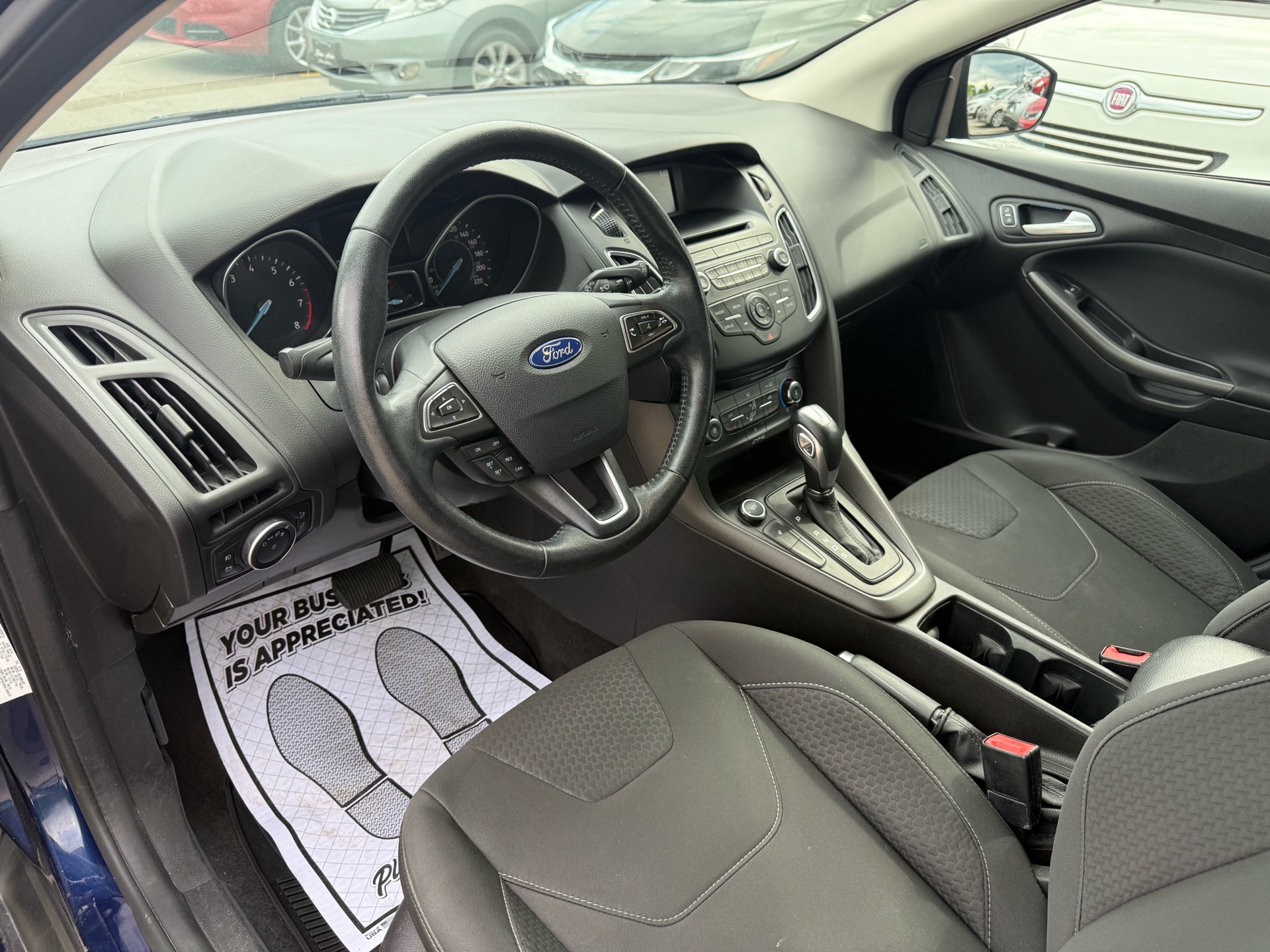 /carage/2016-Ford-Focus-19039651664673718.jpg