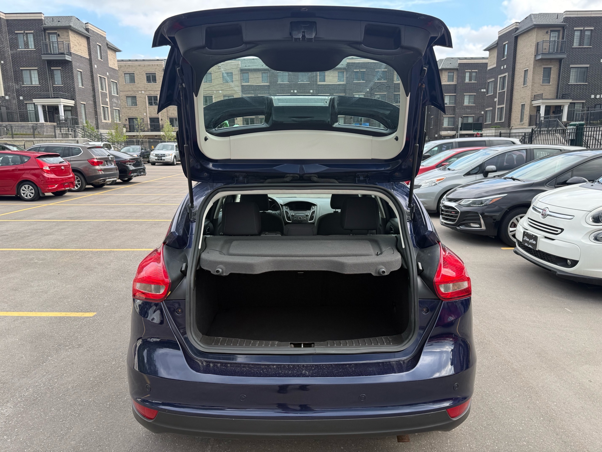 /carage/2016-Ford-Focus-8513402445206766.jpg