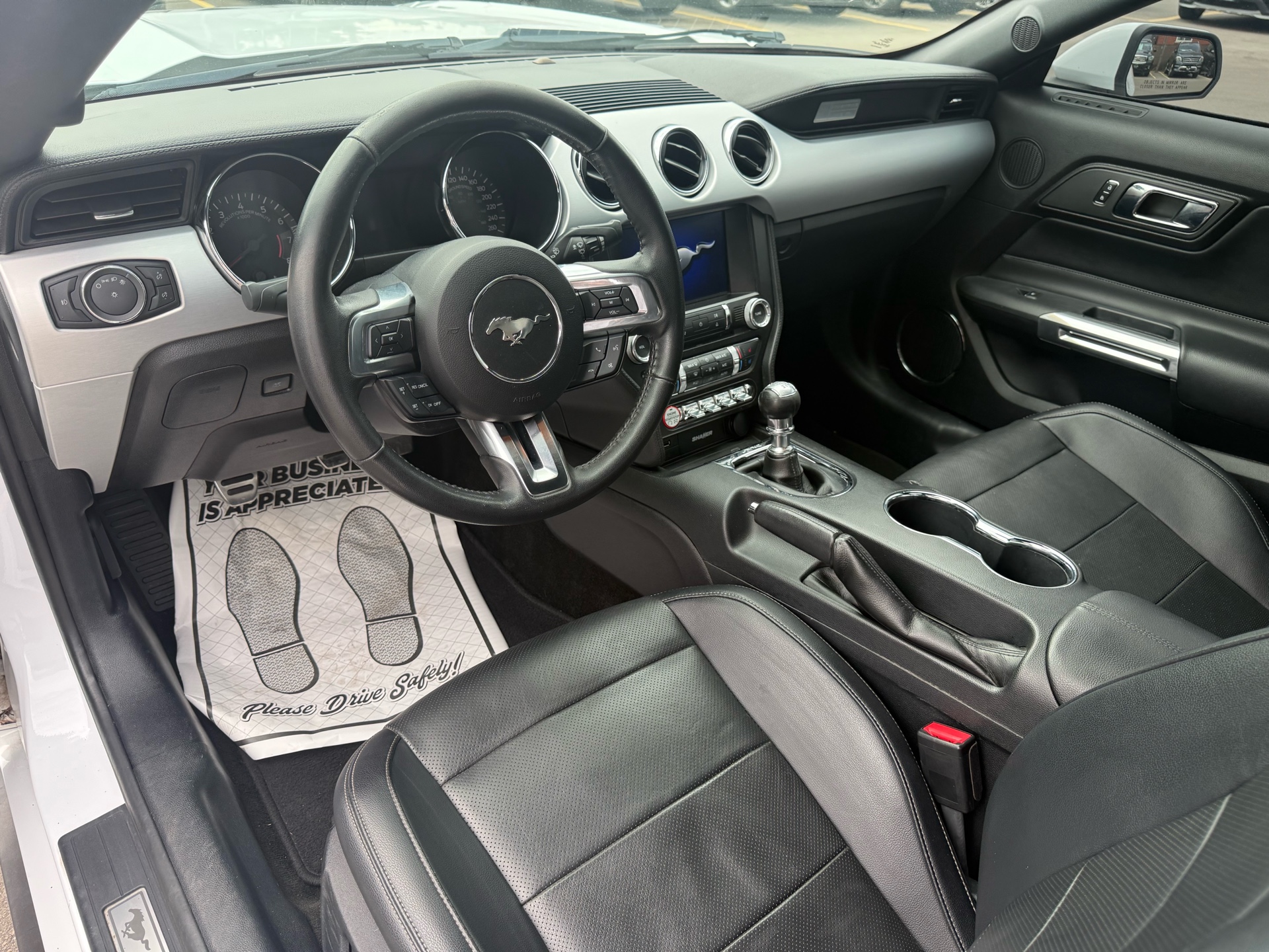 /carage/2016-Ford-Mustang-7080563786928806.jpg