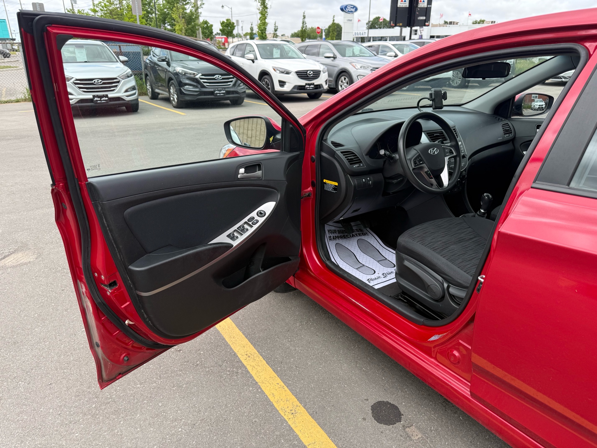 /carage/2016-Hyundai-Accent-3630597798495898.jpg