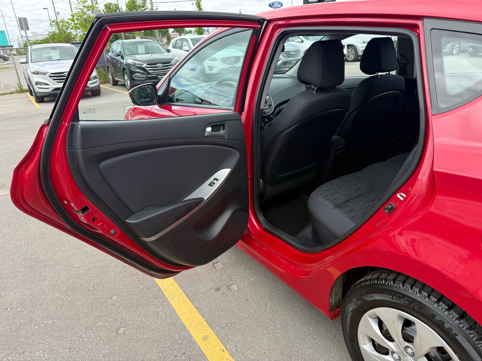 /carage/2016-Hyundai-Accent-6103750956732688.jpg