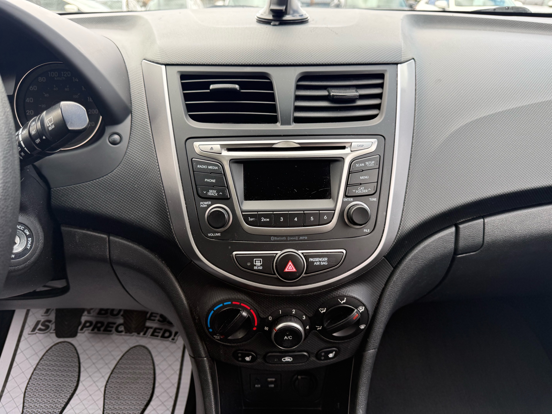 /carage/2016-Hyundai-Accent-8376644124015615.jpg