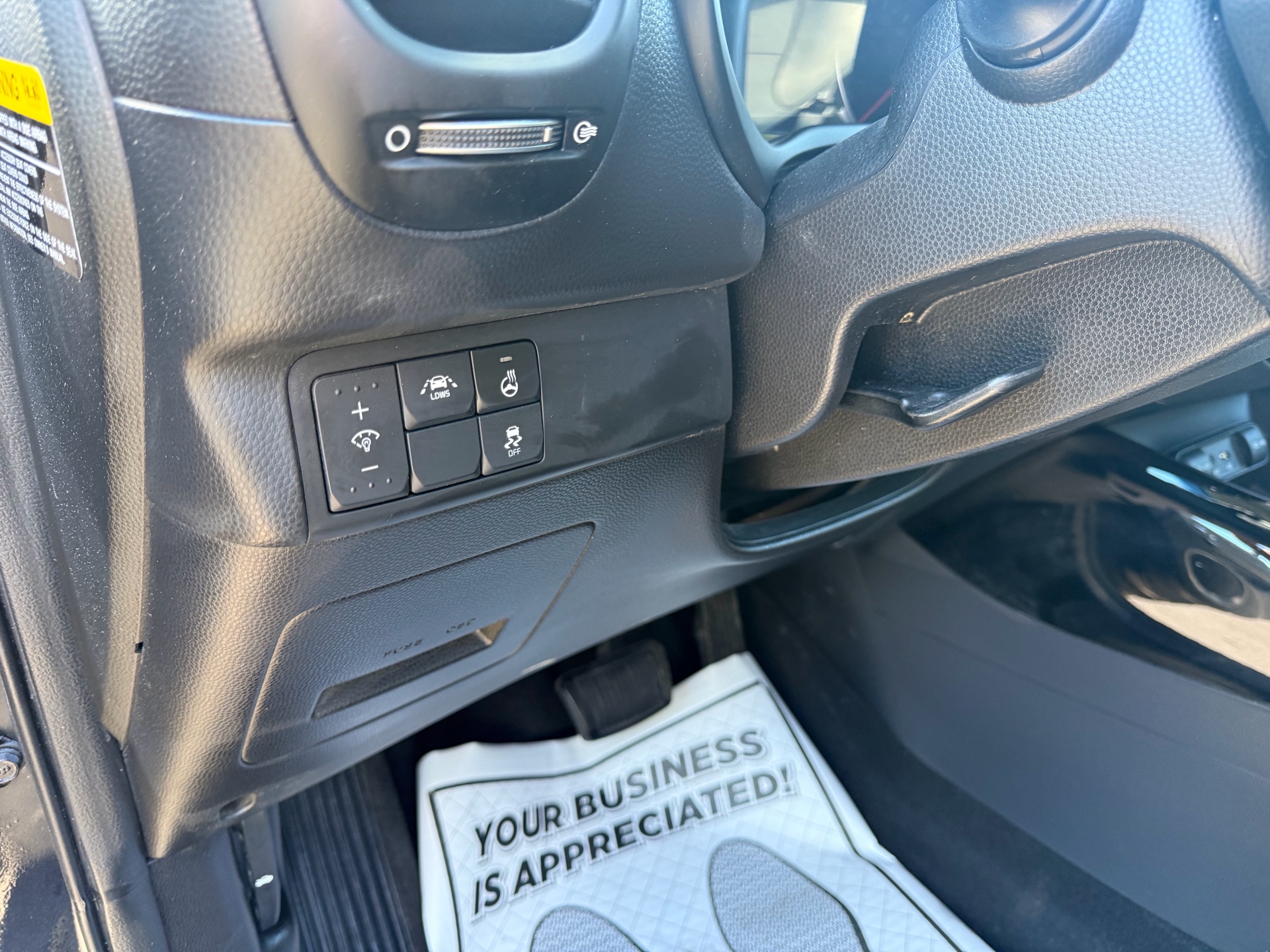 /carage/2016-Kia-Soul-3823220979061197.jpg