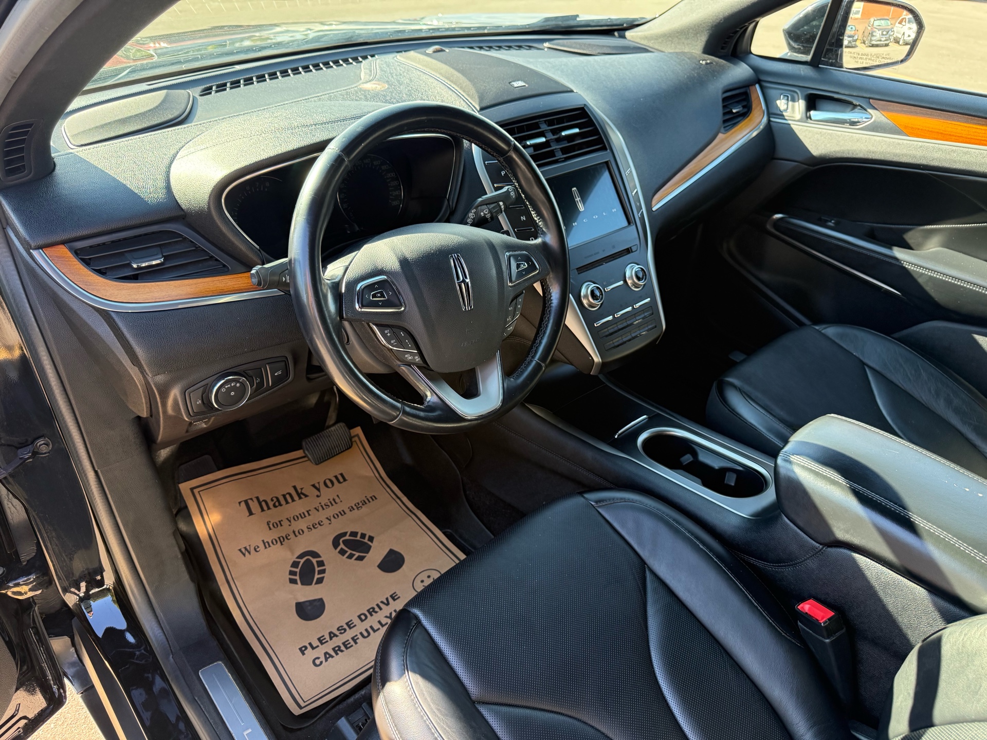 /carage/2016-Lincoln-MKC-4792849131052952.jpg