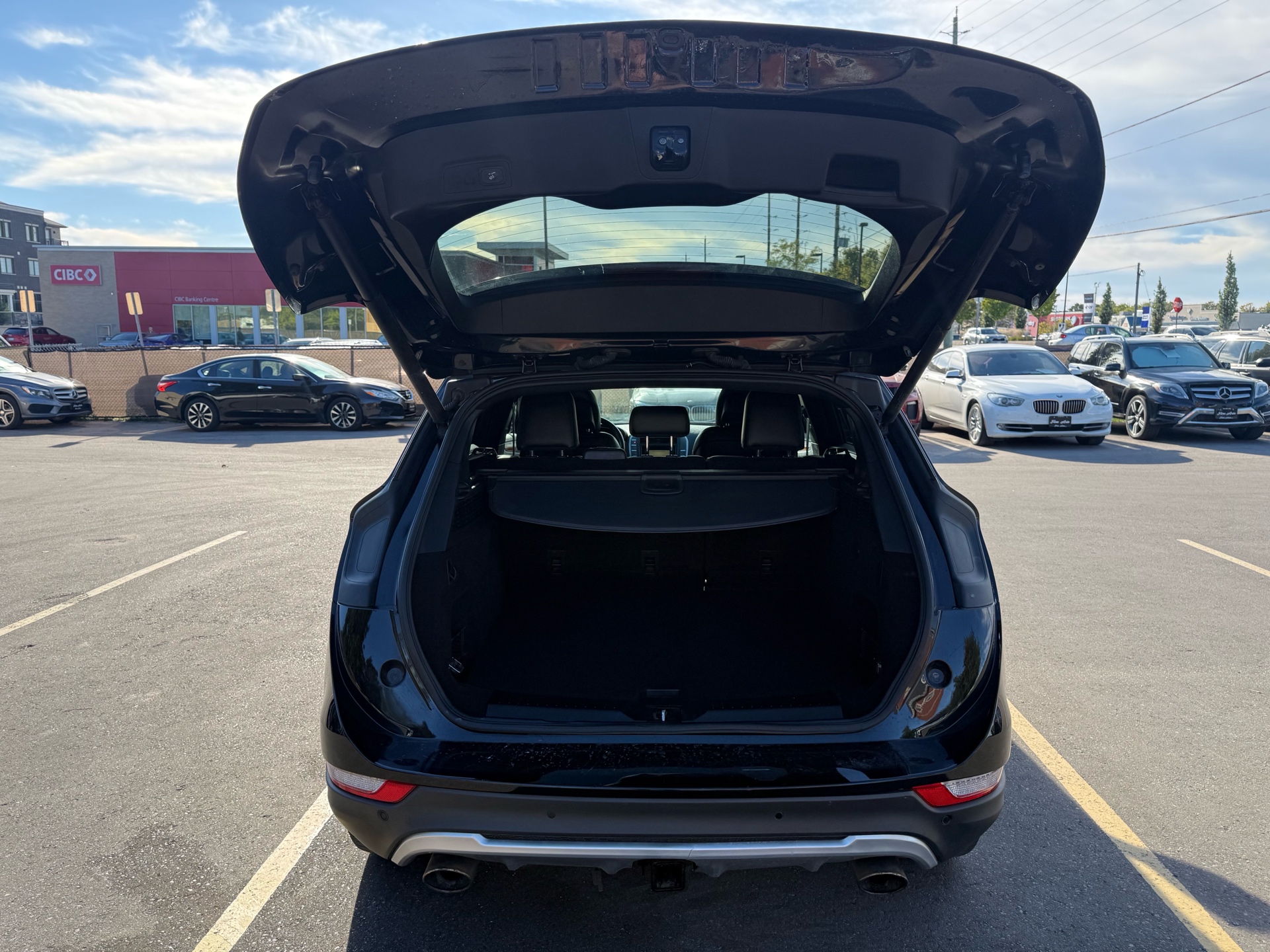 /carage/2016-Lincoln-MKC-6582191329348102.jpg
