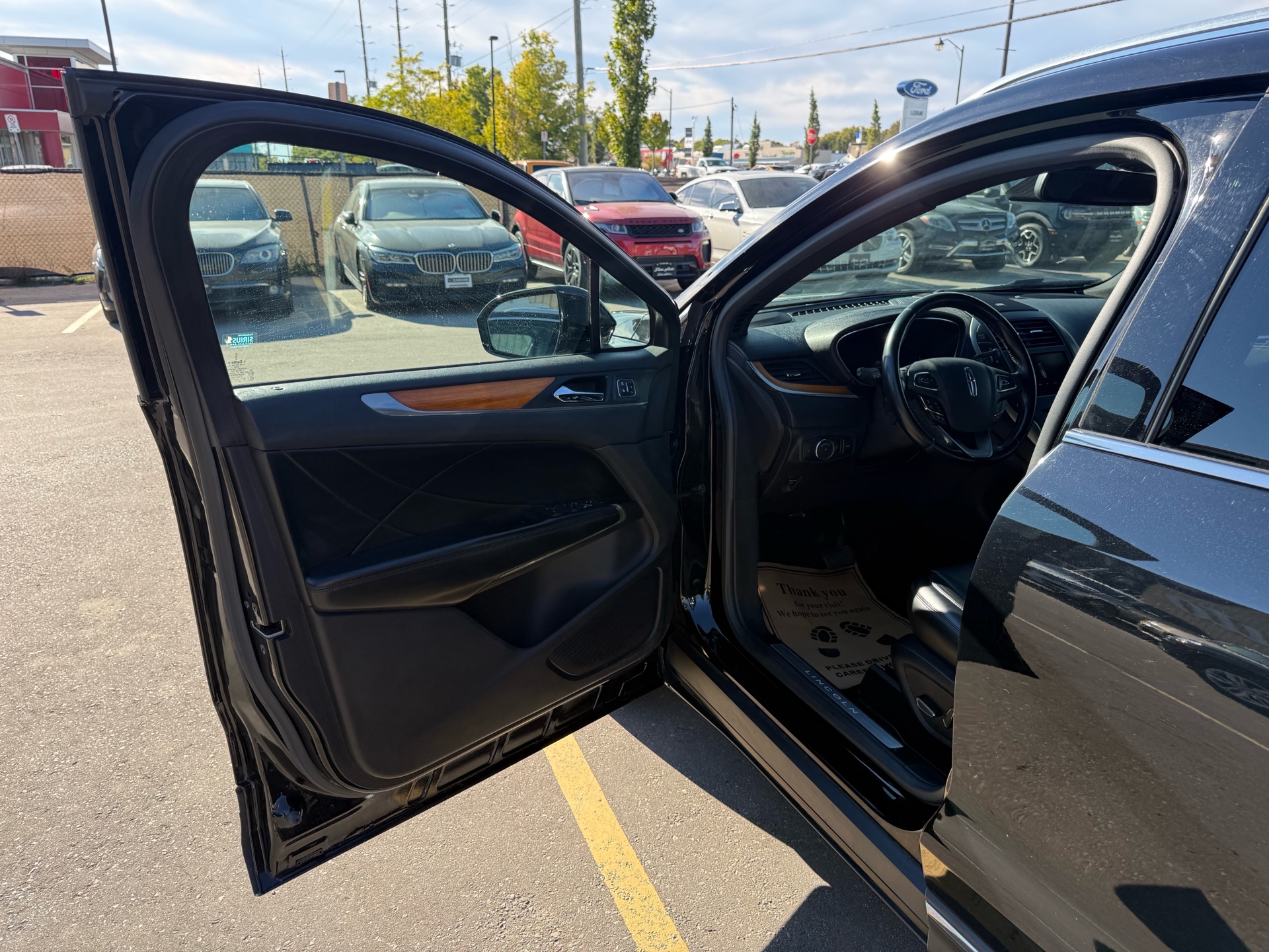 /carage/2016-Lincoln-MKC-7641589652158232.jpg
