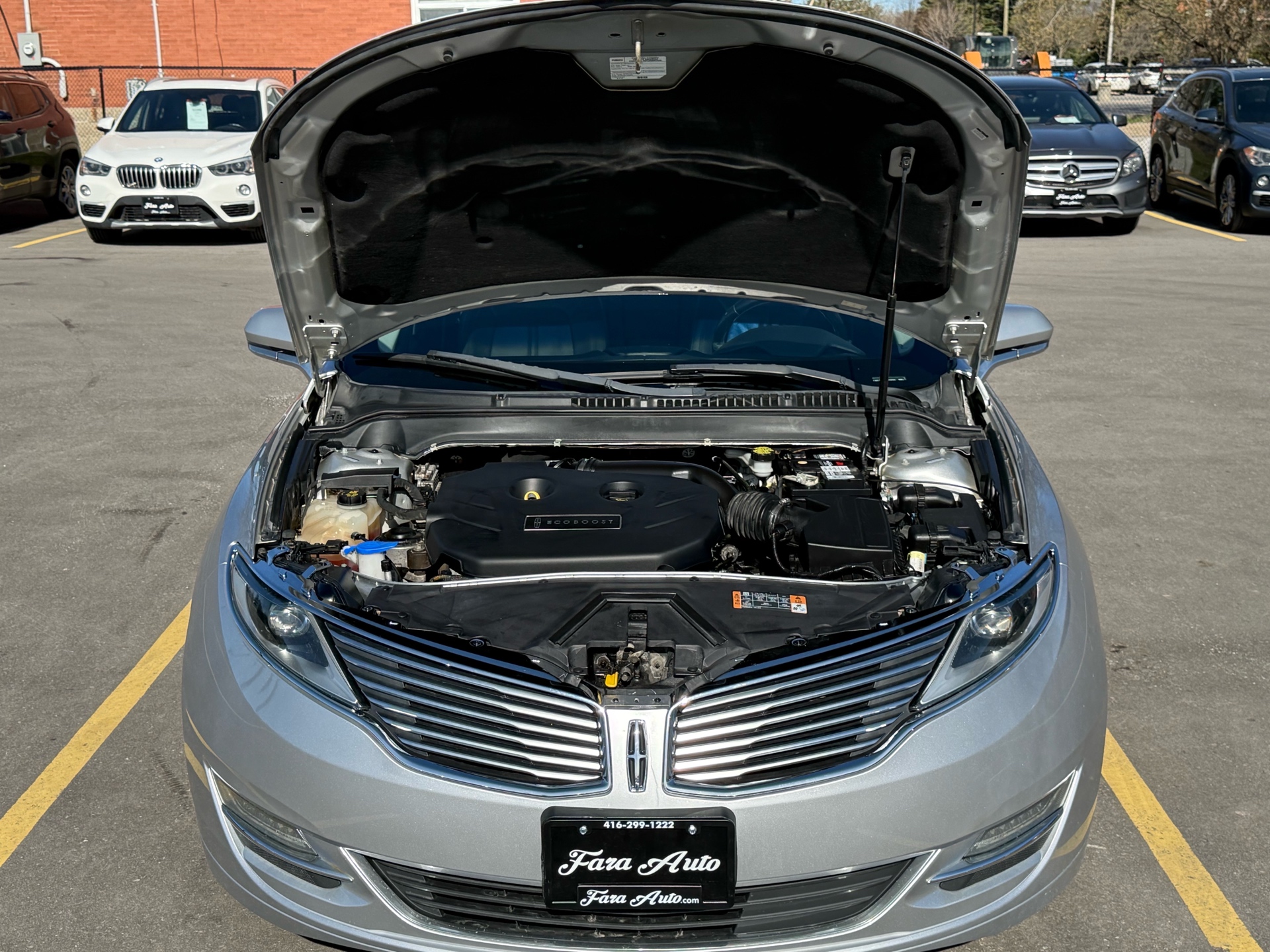 /carage/2016-Lincoln-MKZ-024948599711562824.jpg