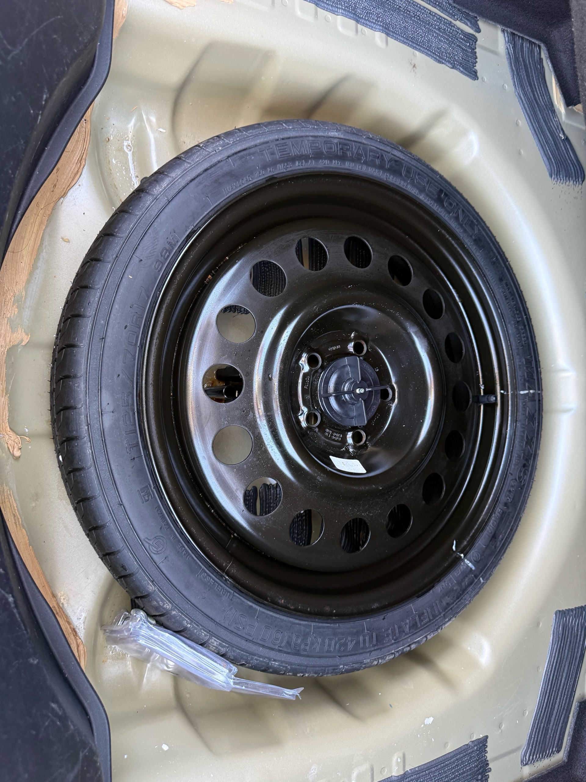 /carage/2016-Lincoln-MKZ-9123540453795351.jpg