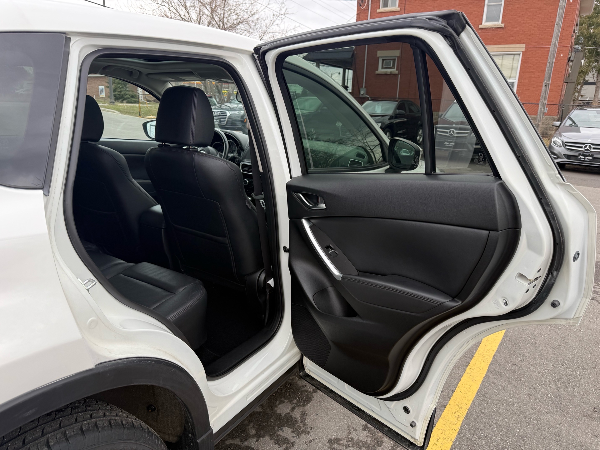 /carage/2016-Mazda-CX-5-528015809403354.jpg