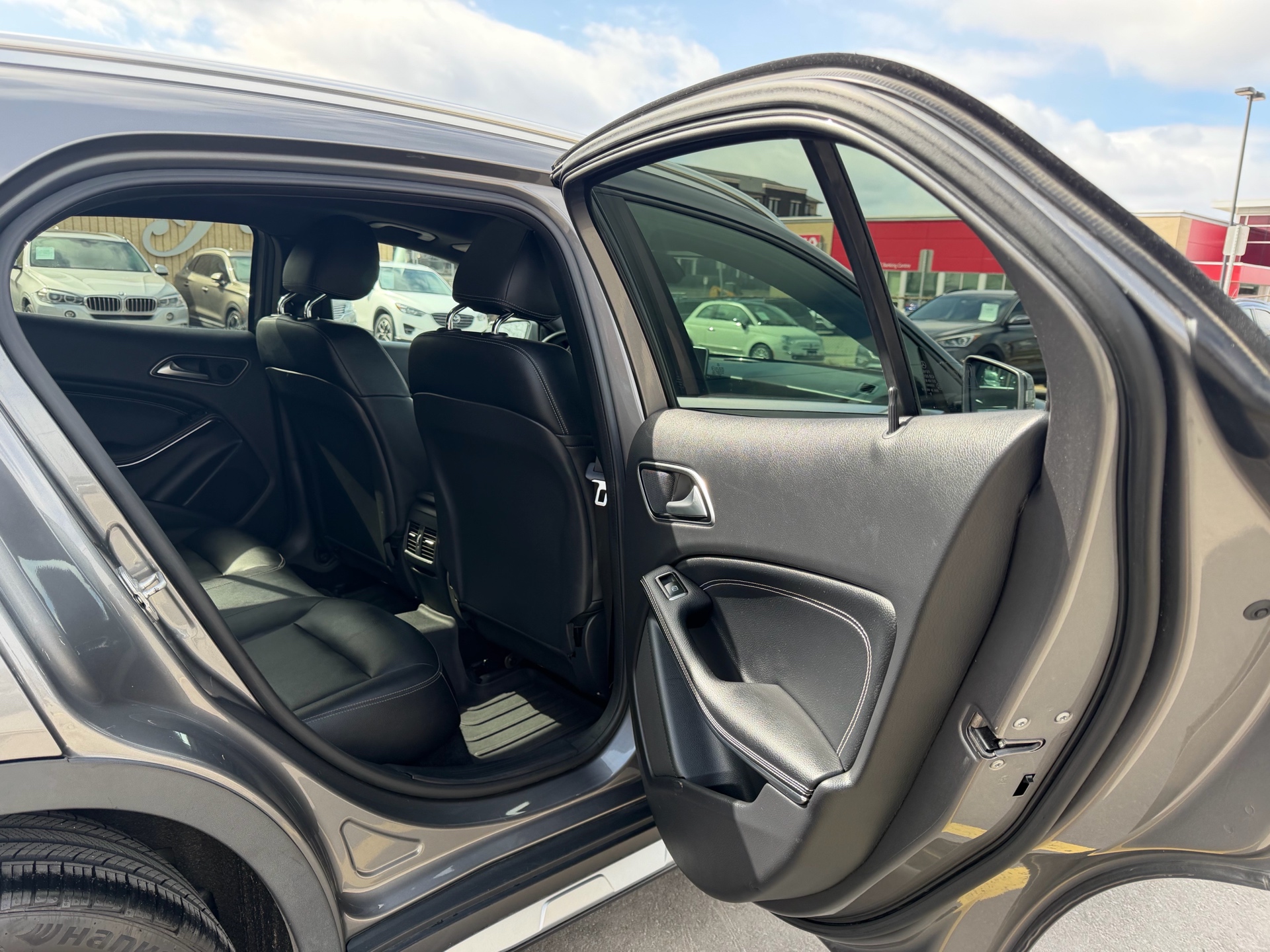 /carage/2016-Mercedes-Benz-GL-Class-5252410780705685.jpg