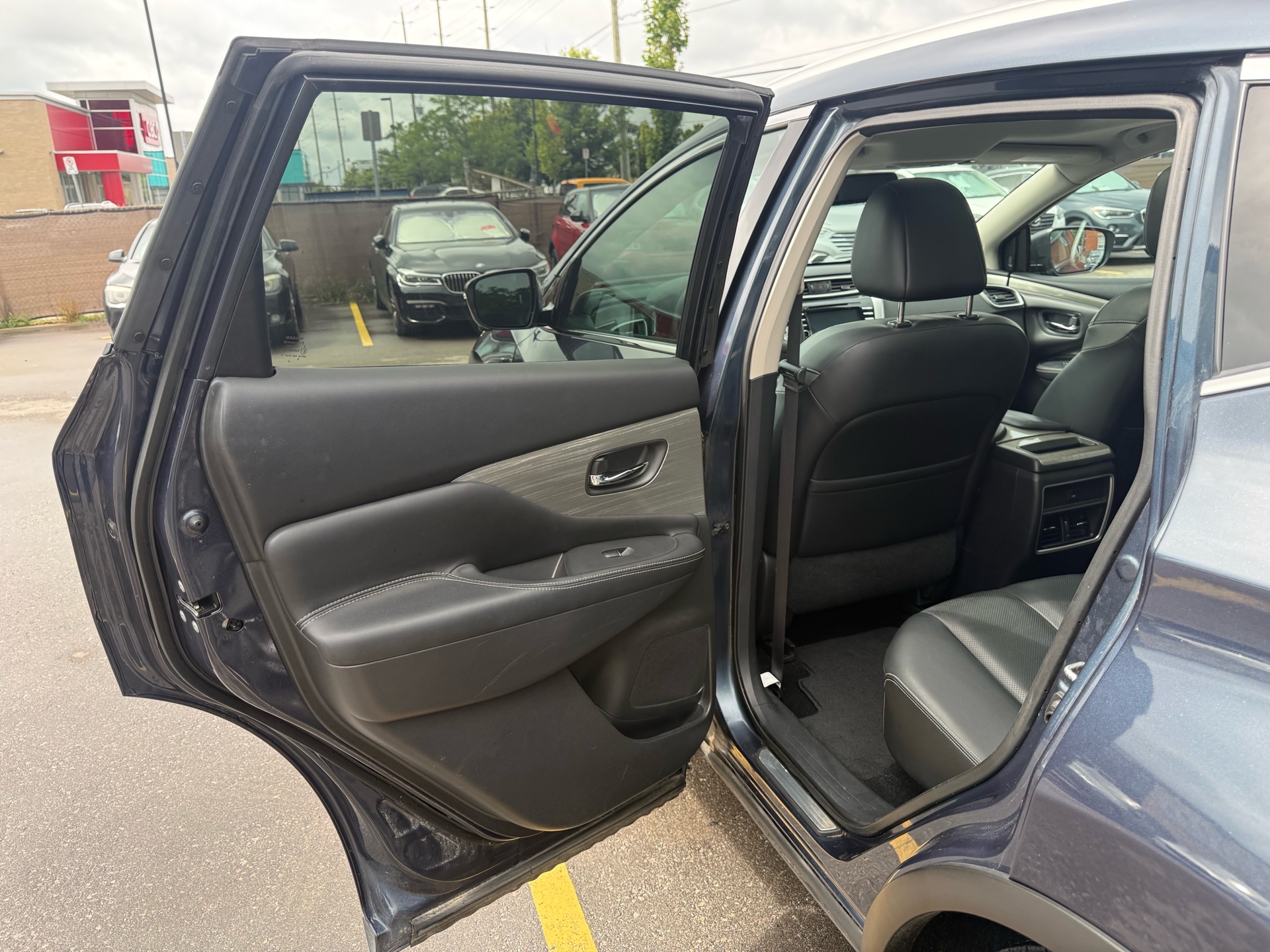 /carage/2016-Nissan-Murano-027146027019494312.jpg