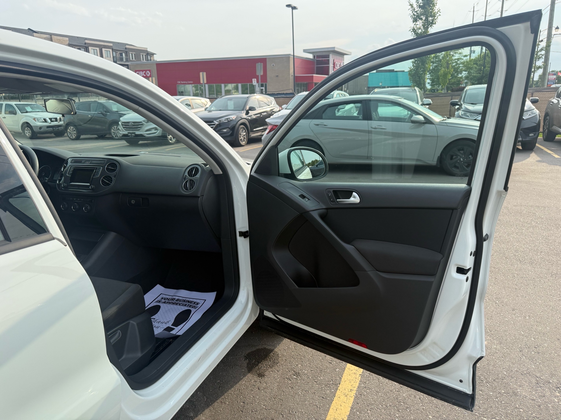 /carage/2016-Volkswagen-Tiguan-7748498758575226.jpg