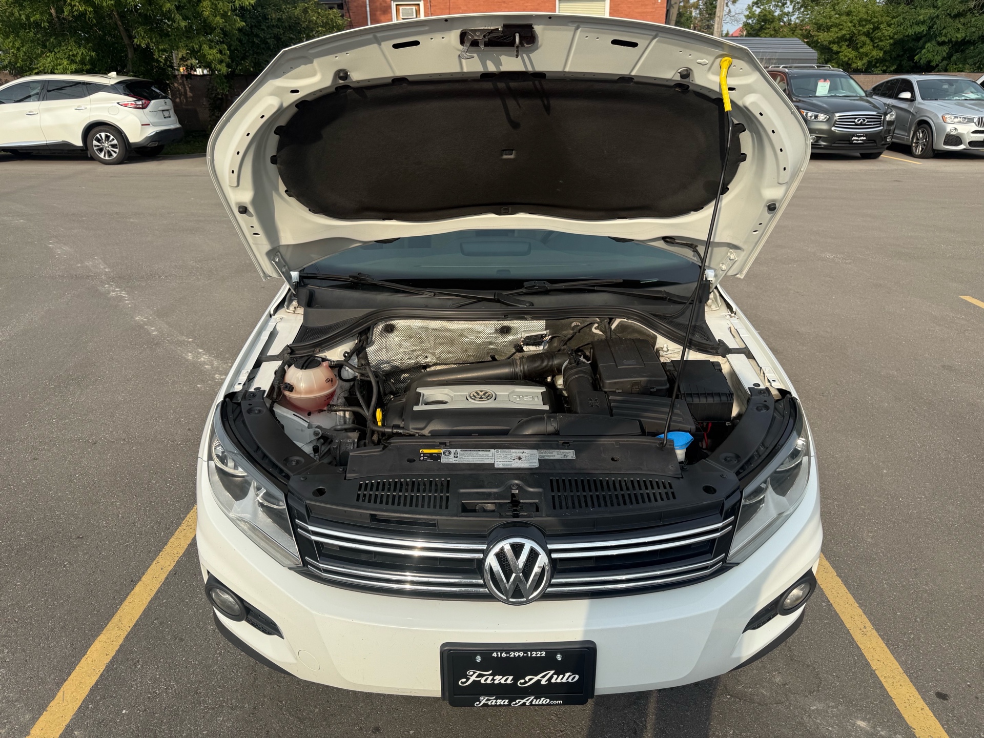 /carage/2016-Volkswagen-Tiguan-7964327634040973.jpg