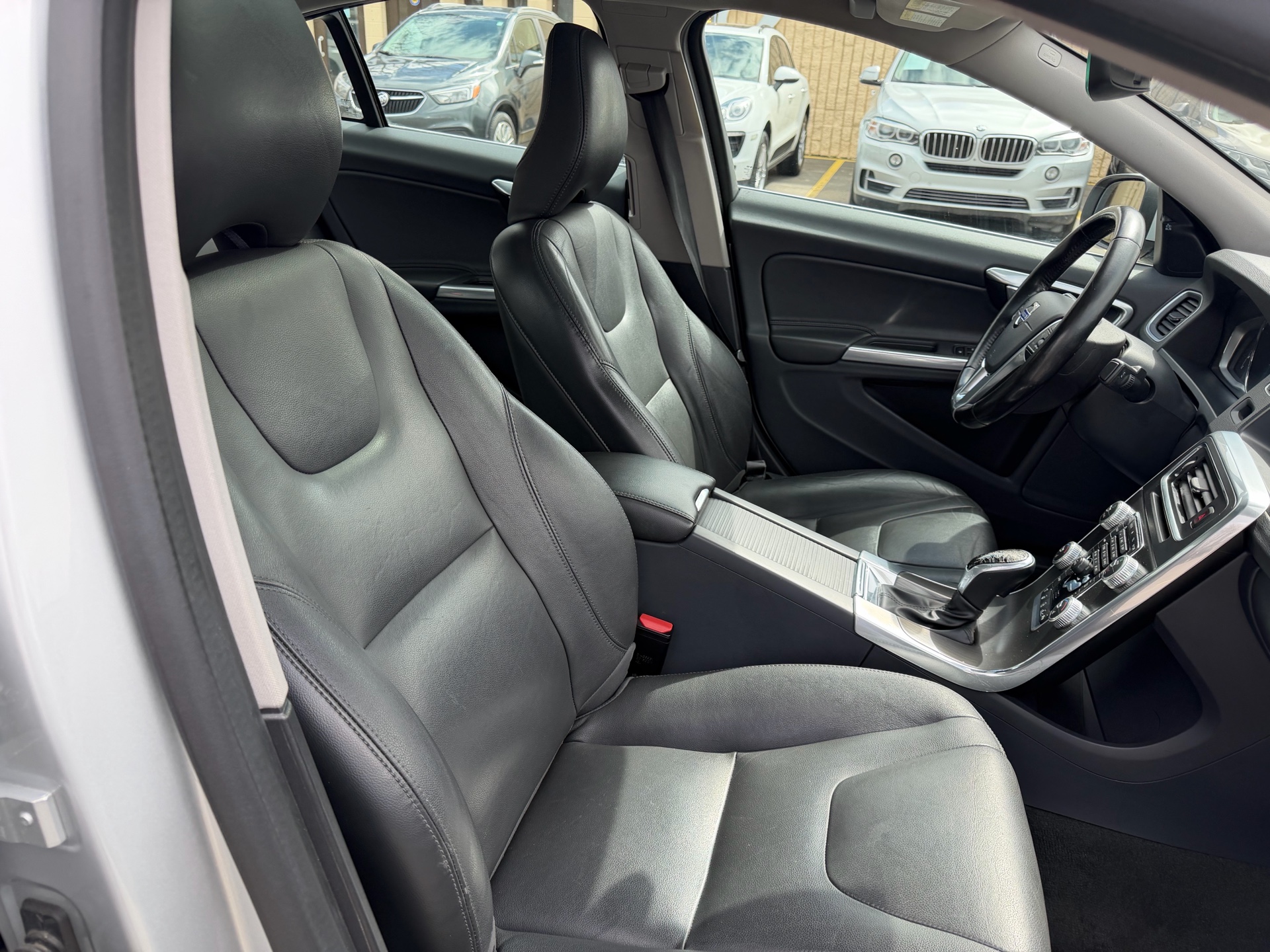 /carage/2016-Volvo-S60-8994940487660246.jpg