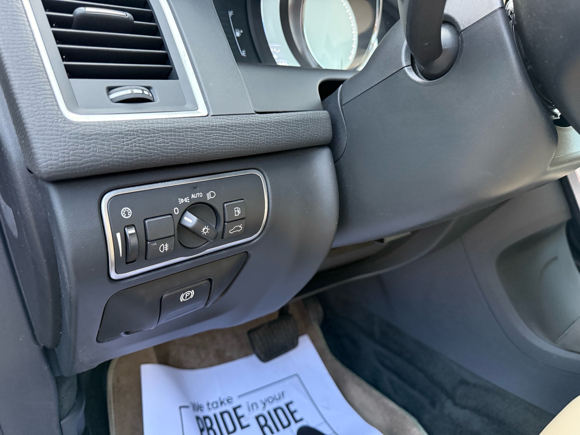 /carage/2016-Volvo-XC60-6615278150115209.jpg