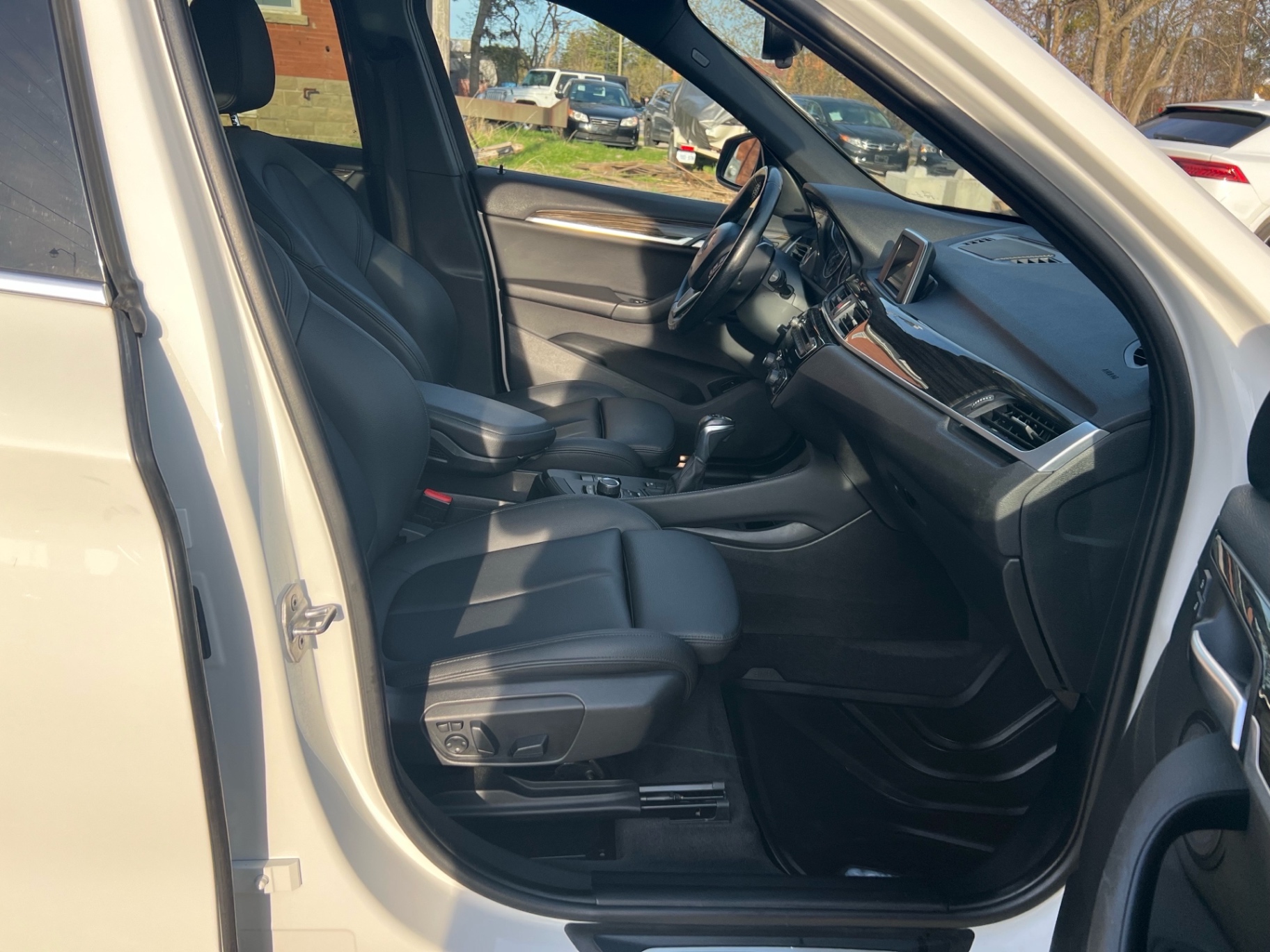 /carage/2017-BMW-X1-5148386686577715.jpg
