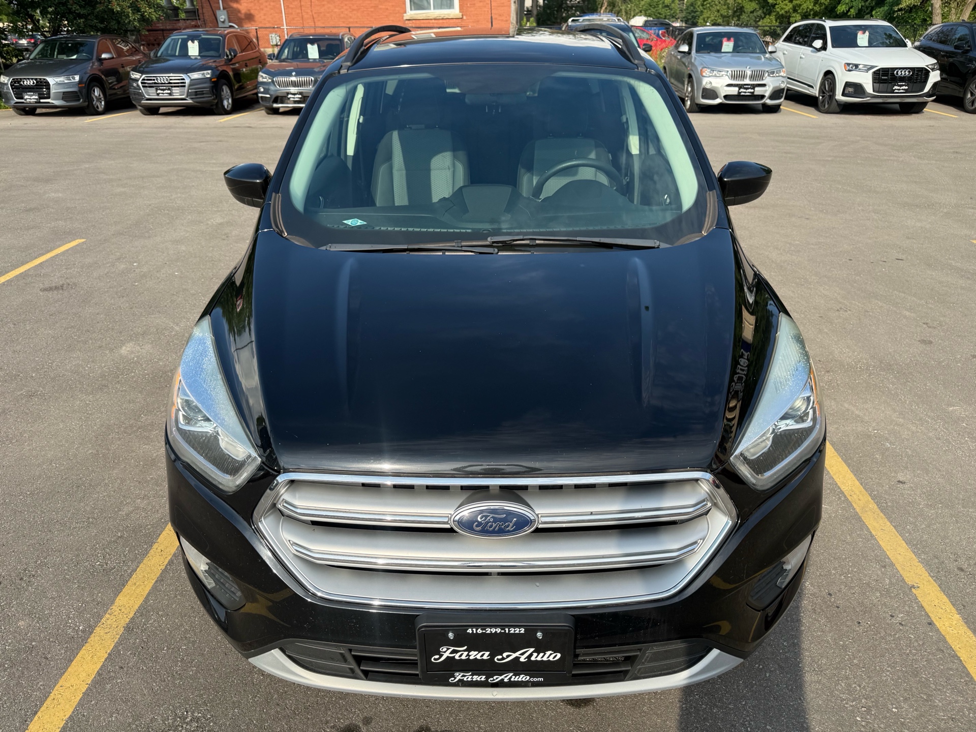 /carage/2017-Ford-Escape-31797403208786457.jpg