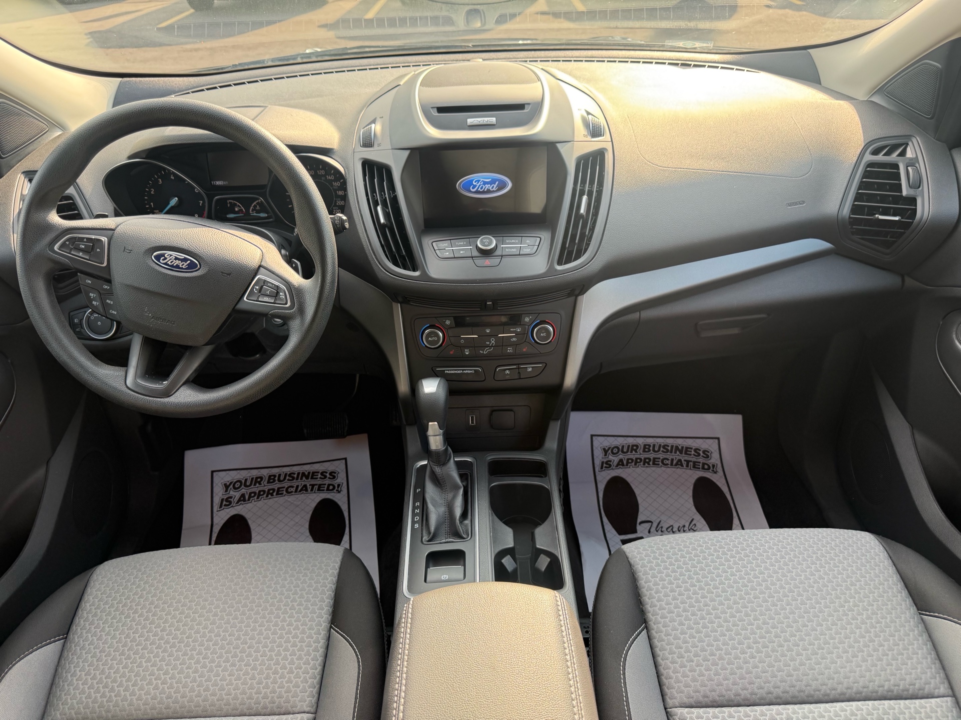 /carage/2017-Ford-Escape-4900345500766343.jpg